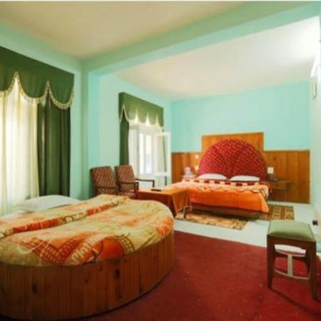 Hotel Mohan Palace Manali  Exterior photo